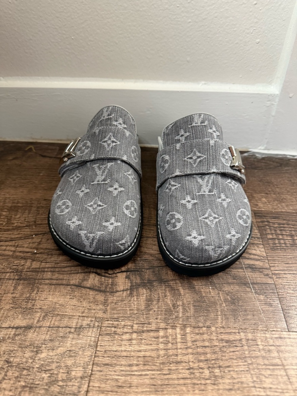 Louis Vuitton Grey Monogram Canvas Slip-On Mules